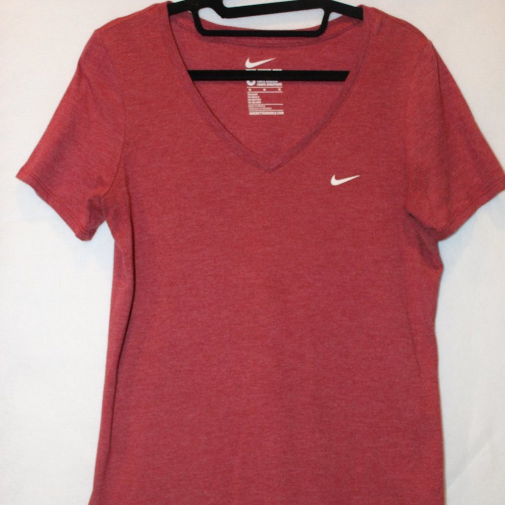 Women's Nike Shirt